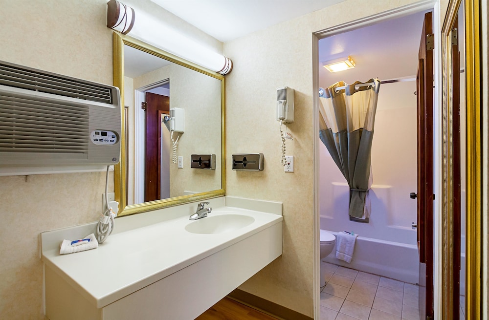 Motel 6 Mechanicsburg Harrisburg West - photo 28