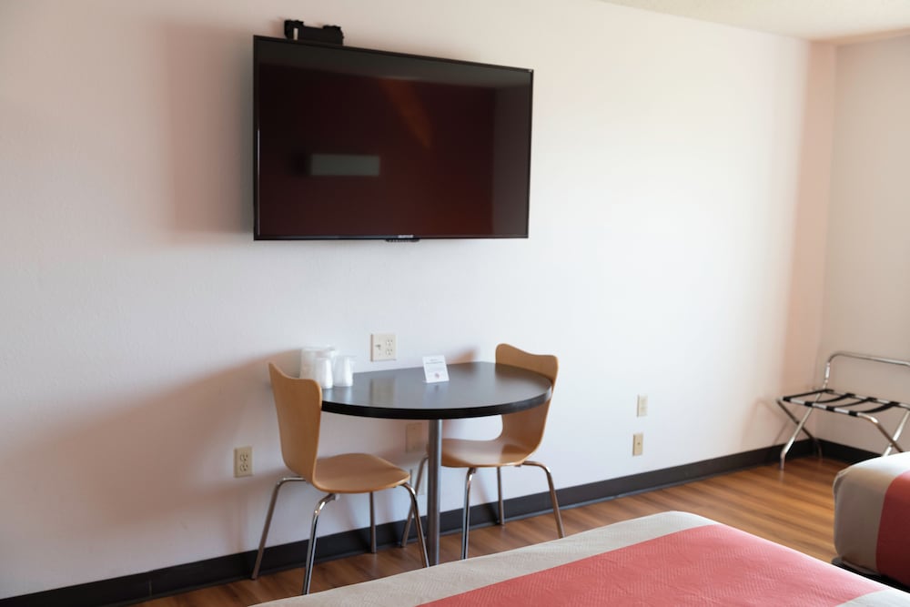 Motel 6 Lincoln Ne - photo 21