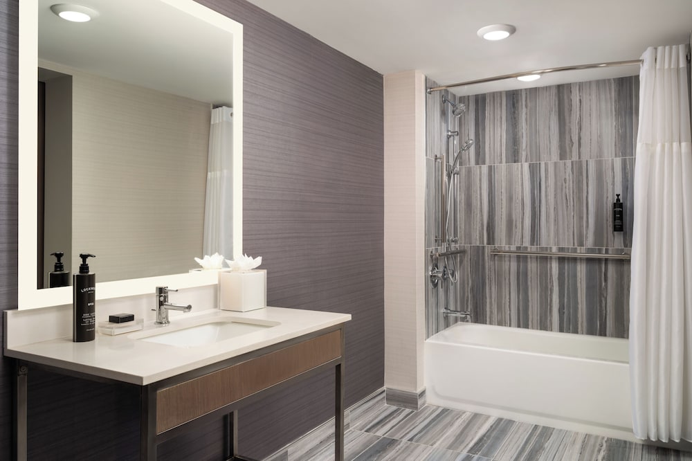 Hotel Lela Wilmington Tapestry Collection by Hilton - photo 15