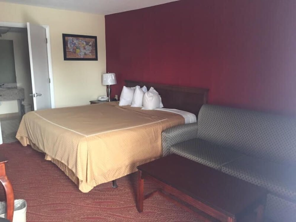 Quality Inn Thomson - photo 8