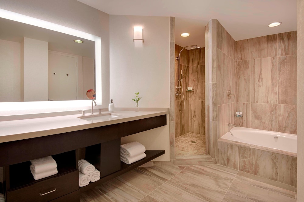 The Westin Dallas Park Central - photo 17