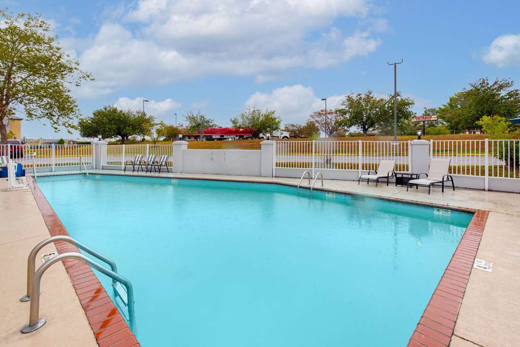 Baymont by Wyndham Hattiesburg - photo 19