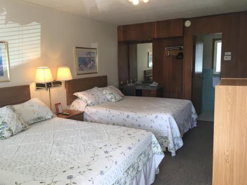 Belaire Motel - photo 29