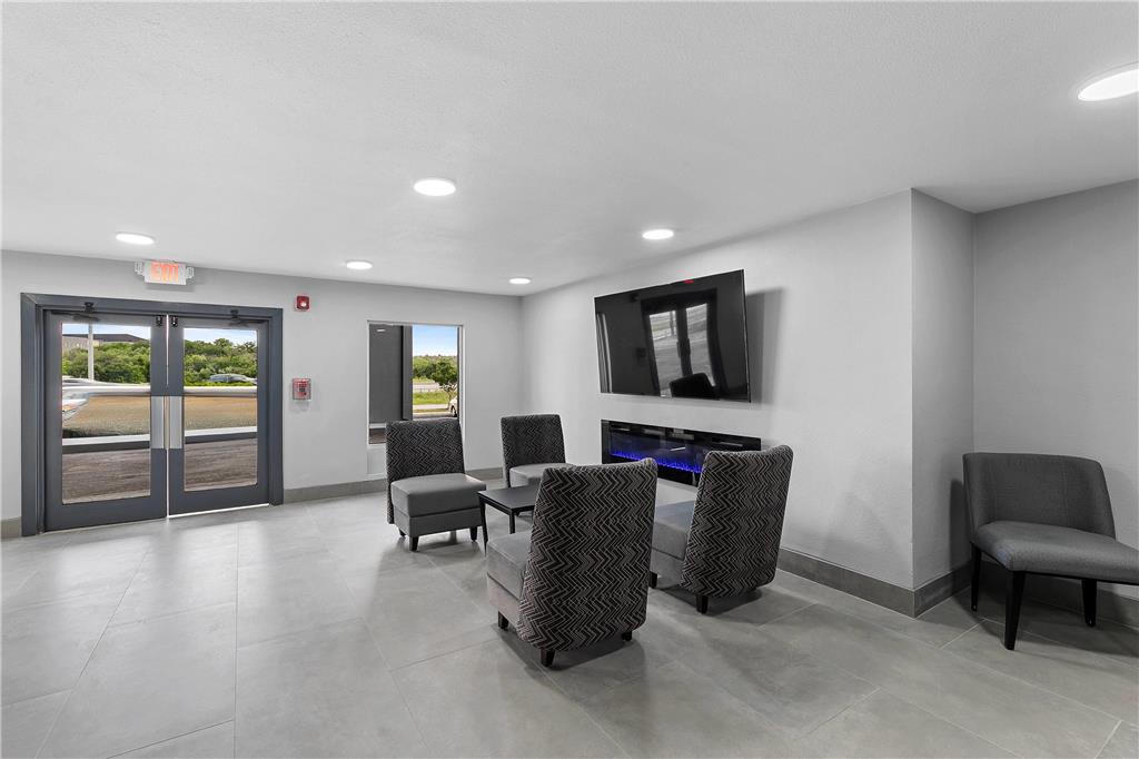 Days Inn by Wyndham San Antonio Near Lackland AFB - photo 7