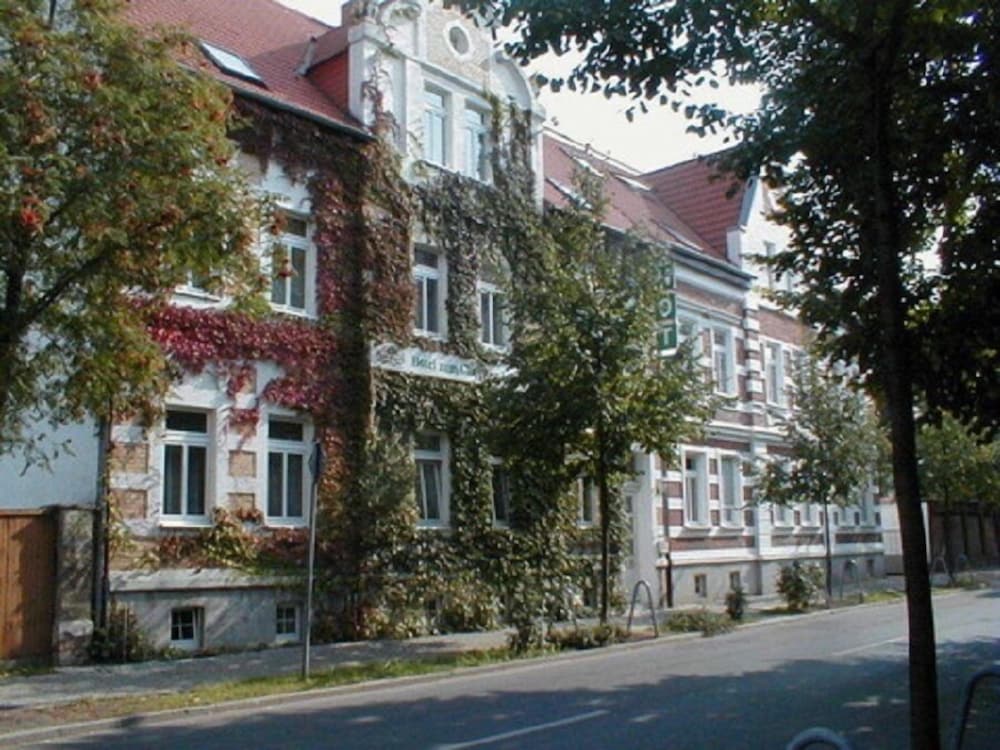 Hotel Zum Goldenen Löwen — hotel in Merseburg