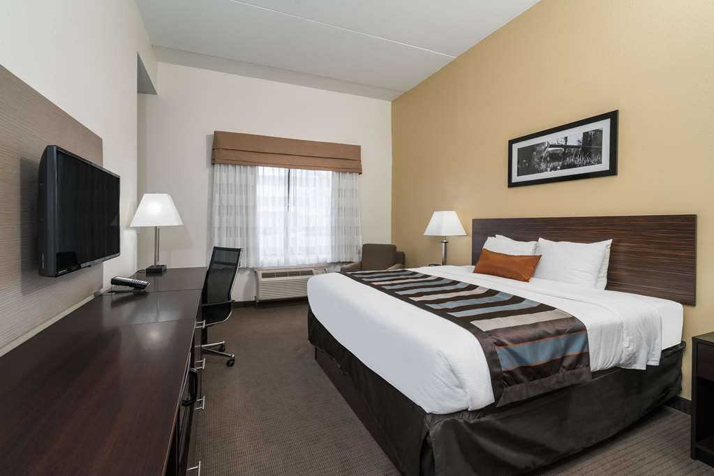 Wingate by Wyndham Bowling Green - photo 14