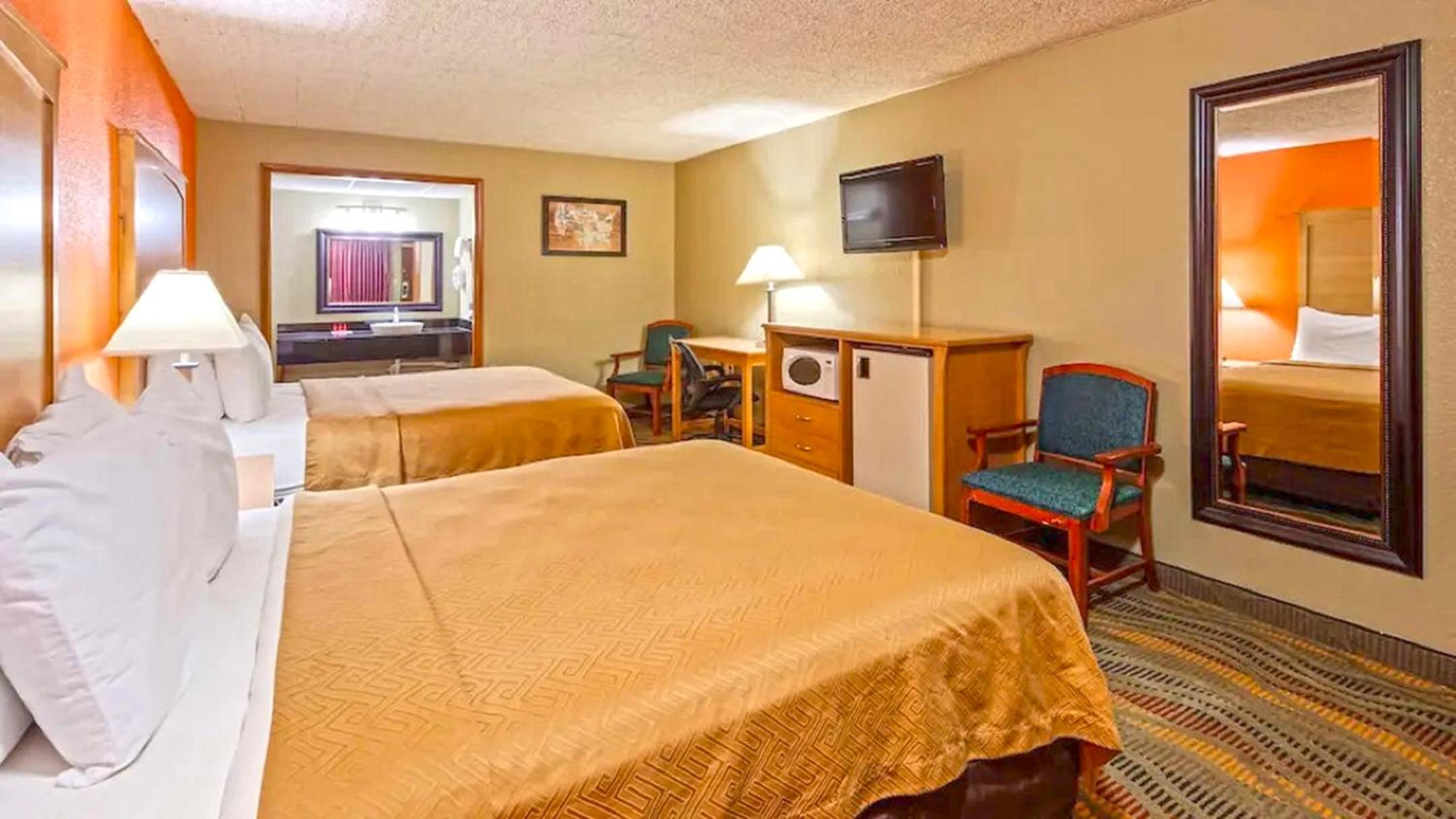 SureStay Hotel by Best Western Salina - photo 3