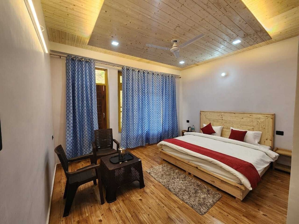 Neerangana Retreat — Chakrata