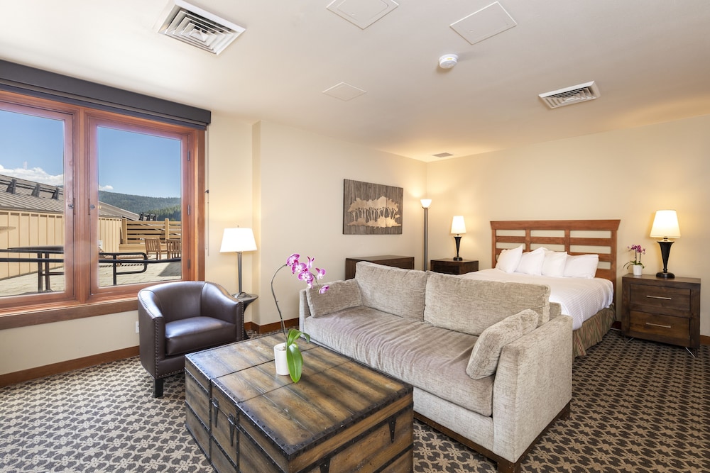 The Village at Palisades Tahoe - photo 33