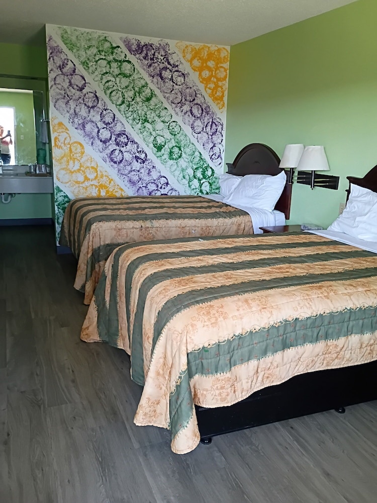 Americas Best Value Inn & Suites Slidell - photo 12