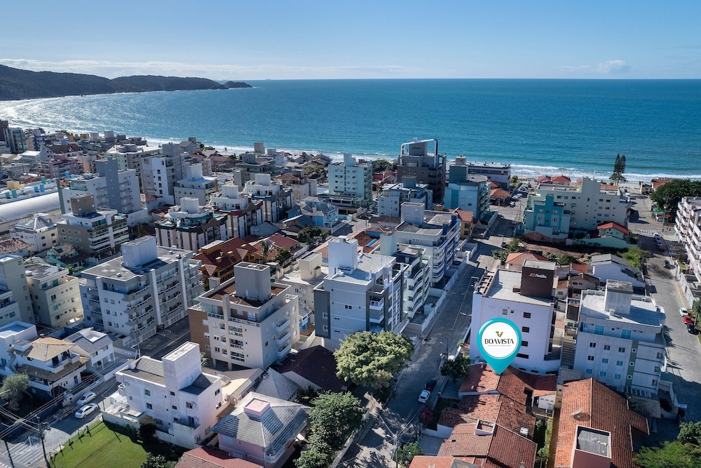 914 Casa 3 dormitórios para 8 pessoas