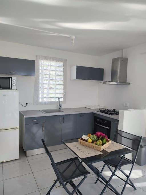 Sainte Anne charmant logement situé à la campagne in Sainte-Anne, Guadeloupe