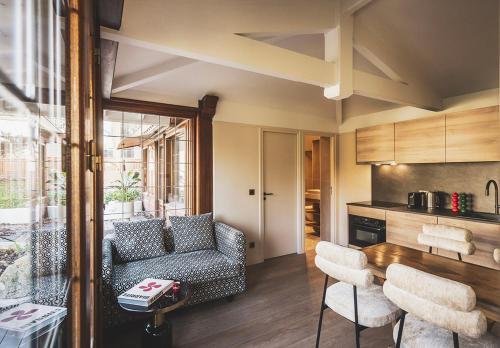 Parc Victoria Appartements — 4-Star Luxury Hotel in Saint-Jean-De-Luz, France
