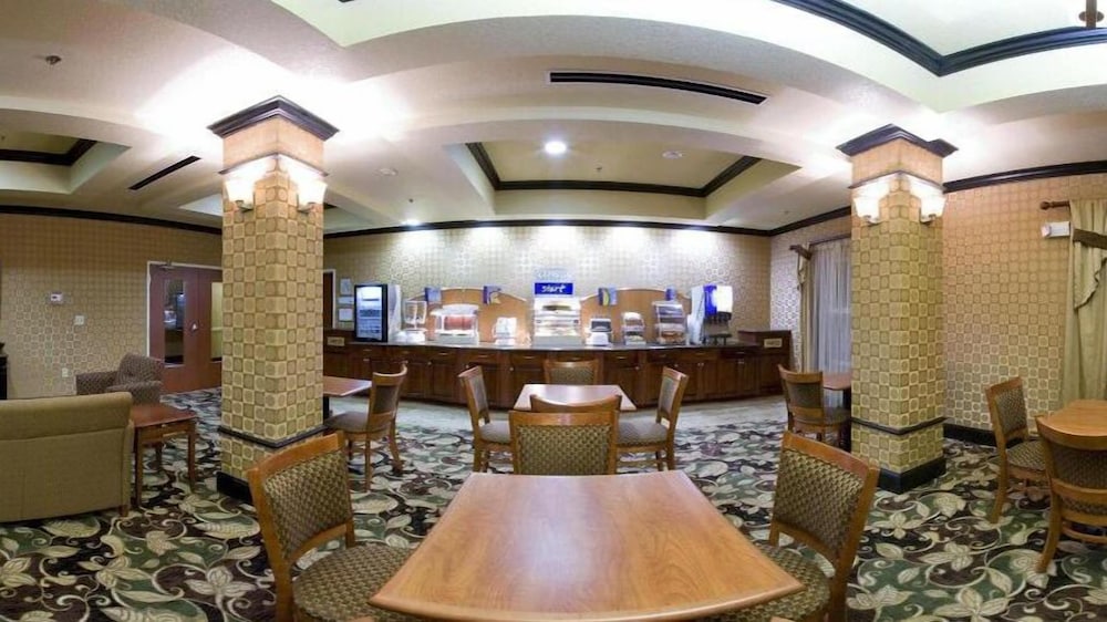 Holiday Inn Express McComb by IHG - photo 23