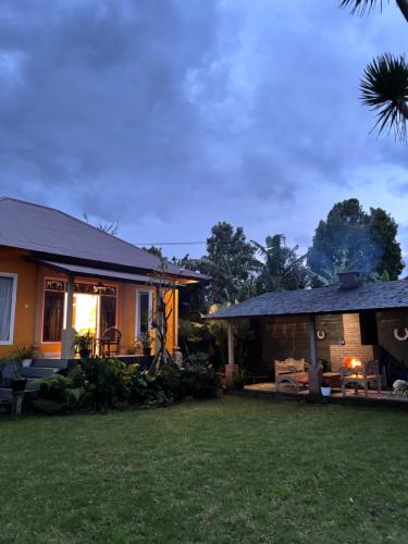 Wana house wanagiri munduk bali — 4-Star Luxury Hotel in Wonogiri, Indonesia