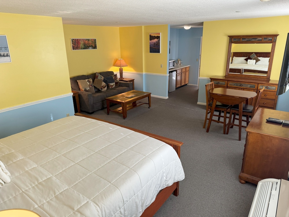 Old Harbor Inn - photo 150