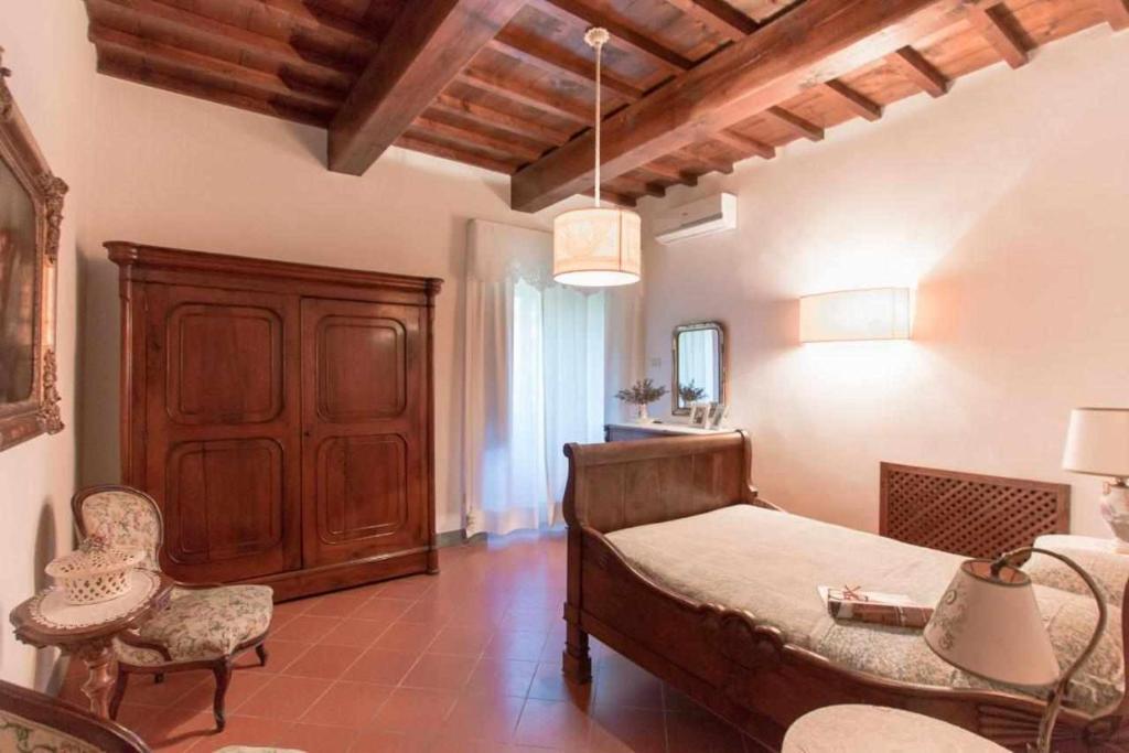 Villa Privata Con Piscina Firenze Chianti — 4-Star Luxury Hotel in Bagno A Ripoli, Italy