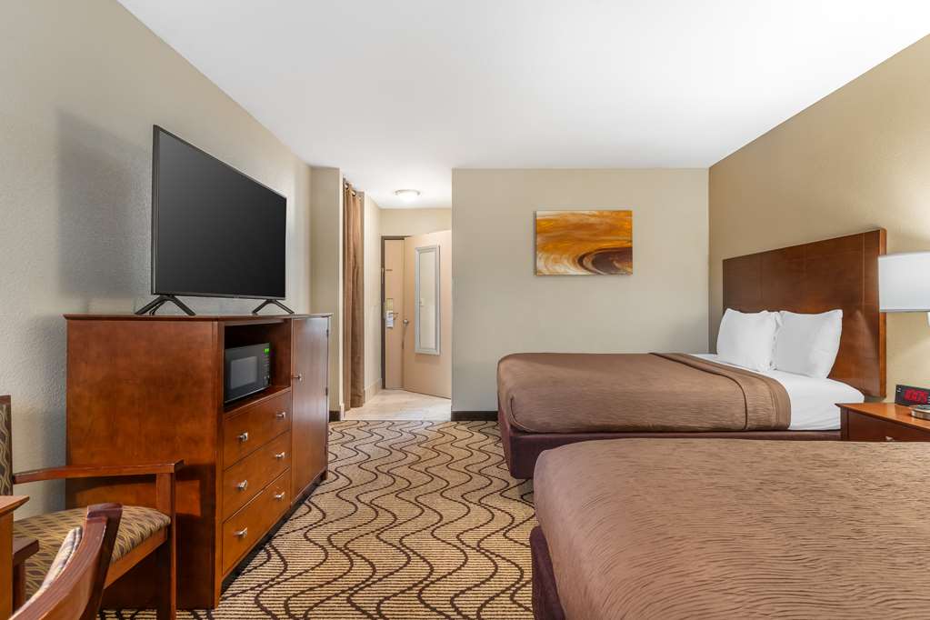 Best Western John Muir Inn - photo 36