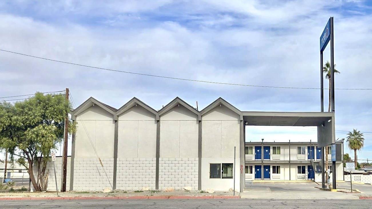 Motel 6 Blythe CA South - photo 50