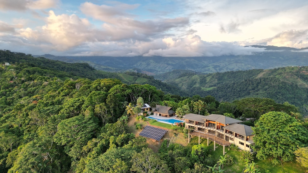 Lamangata Luxury Surf Resort in Puntarenas, Costa Rica