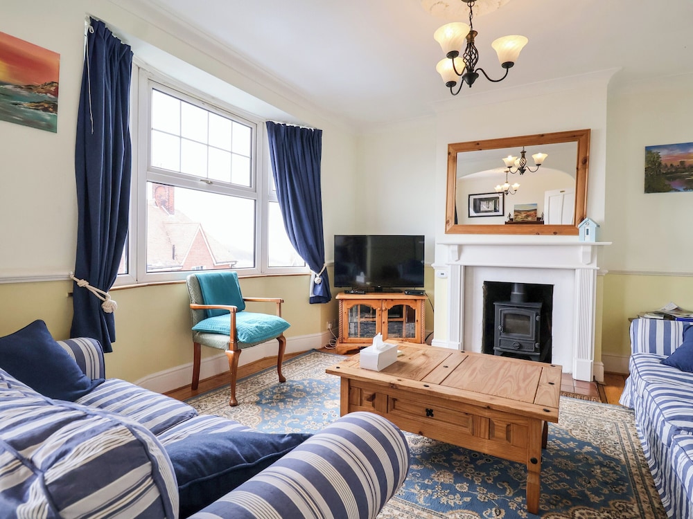 The Pink House — 4-Star Luxury Hotel in Felixstowe, United Kingdom