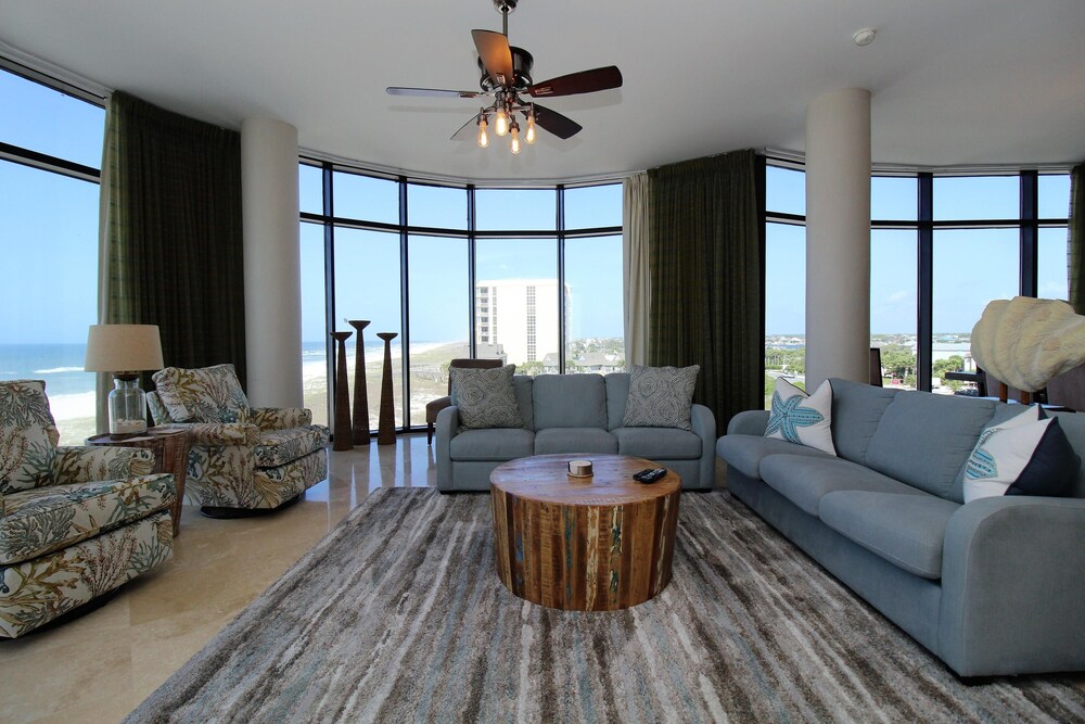 Capri 302 in Pensacola, United States