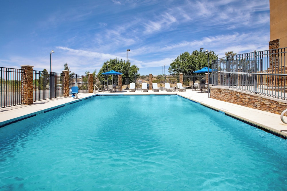 Holiday Inn Express Silver City - photo 16