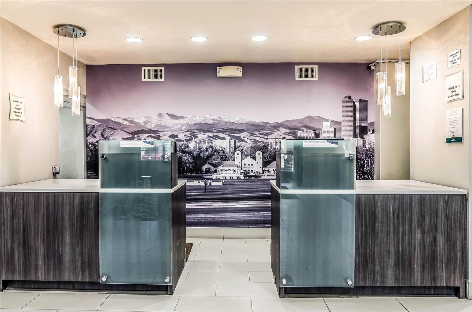 Quality Inn & Suites Westminster Broomfield - carbon neutral hotel in Westminster