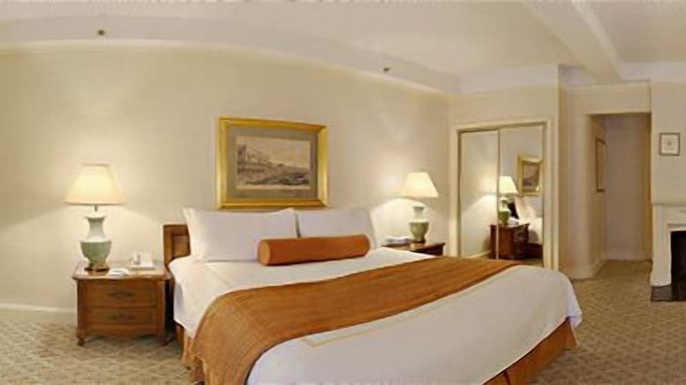 Hotel Elysee by Library Hotel Collection - photo 49
