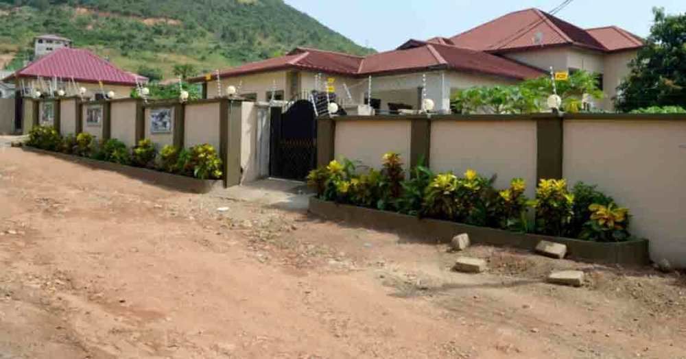 Perriman Hotel - last minute hotel in Accra