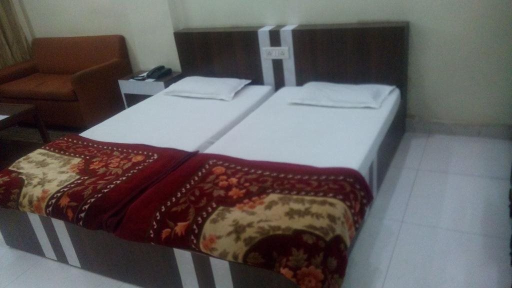 Hotel Mangalam - carbon neutral hotel in Kanpur