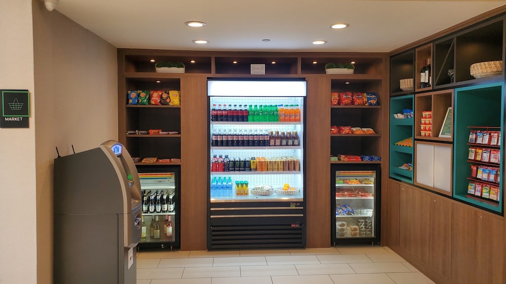Holiday Inn Staunton Conference Center by IHG - photo 50