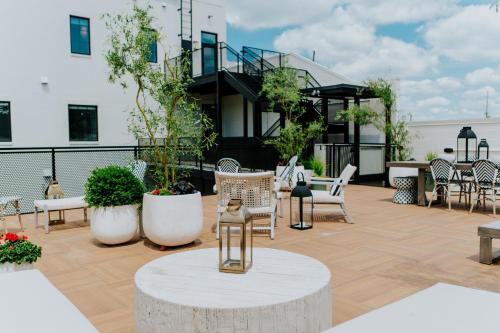 Vandyke Bed & Beverage - photo 47