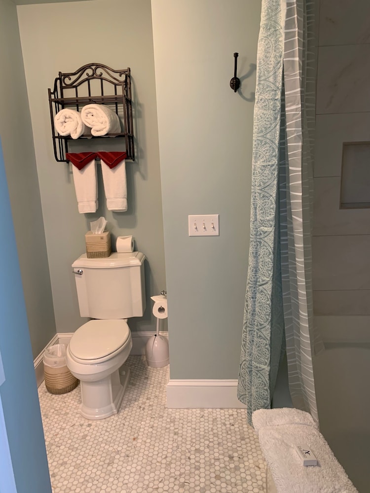 Almondy Inn - photo 105