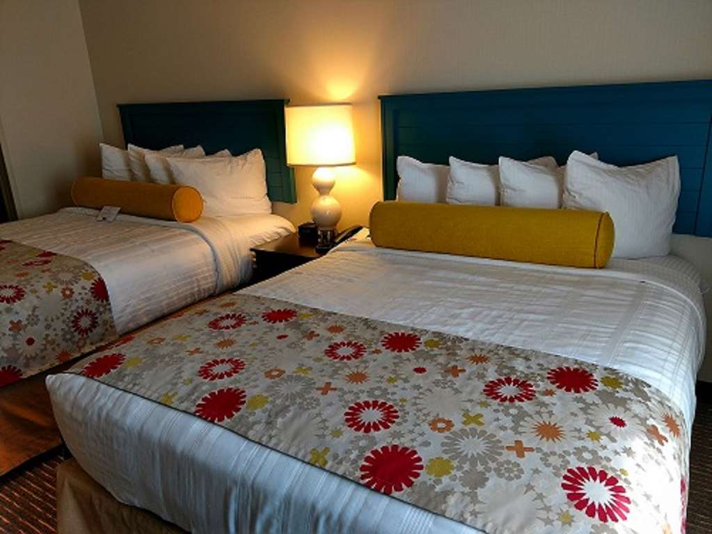 Best Western Plus Dayton Hotel & Suites - photo 13