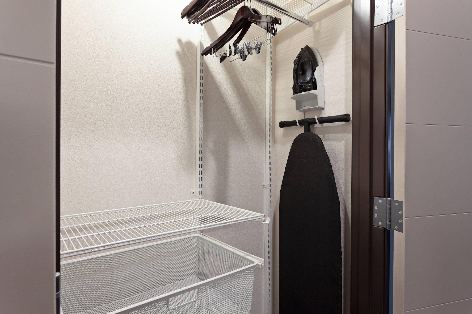 TownePlace Suites by Marriott San Diego Central - photo 7