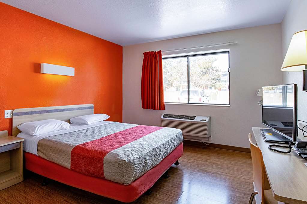 Motel 6 Palatine IL Chicago Northwest - photo 12