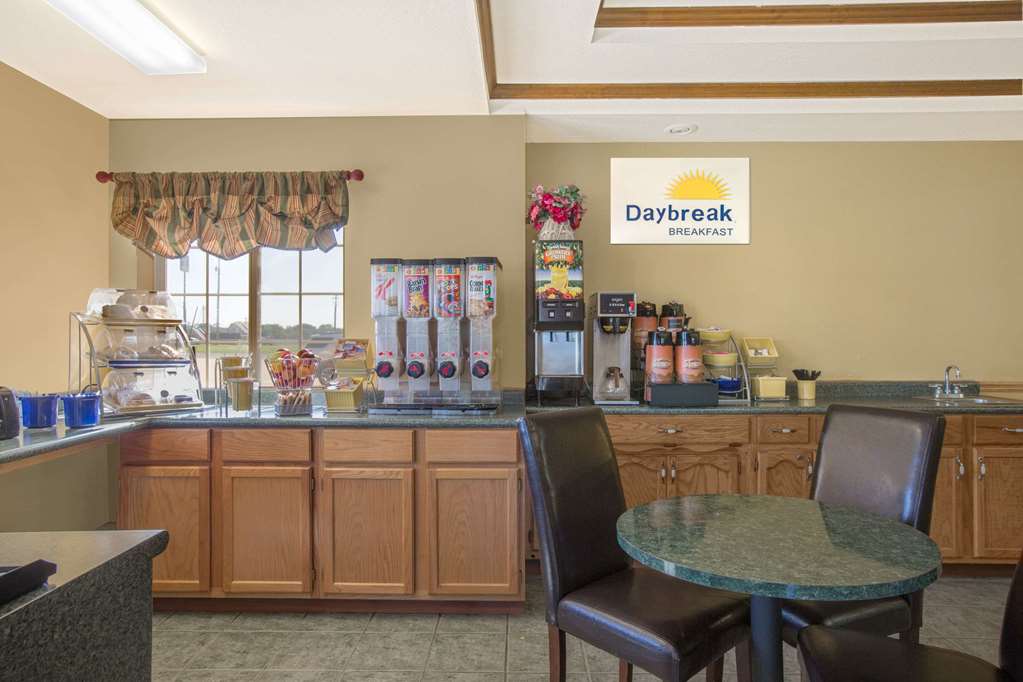 Days Inn by Wyndham Butler - photo 15
