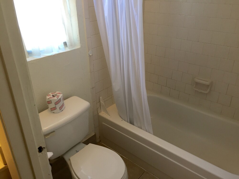 Jasmine Garden Inn - photo 39