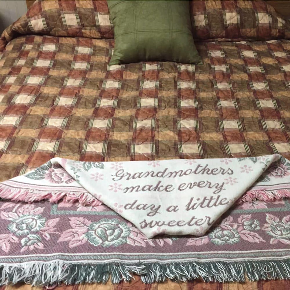 Town N' Country Motel - photo 10
