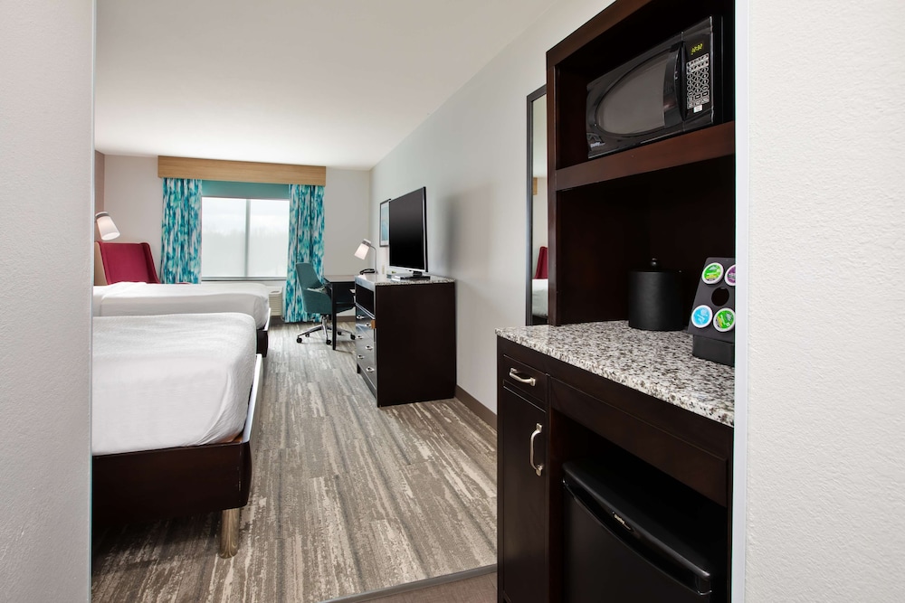Hilton Garden Inn Benton Harbor St. Joseph - photo 19