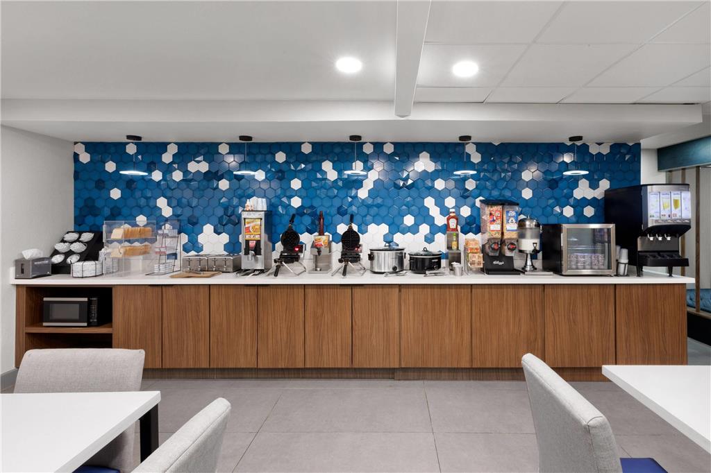 La Quinta Inn & Suites by Wyndham Houston Stafford Sugarland in Stafford, United States