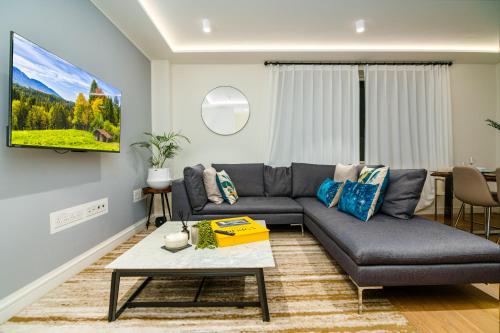 Stylish 4BD Mews House Close to Paddington — 4-Star Luxury Hotel in London, United Kingdom