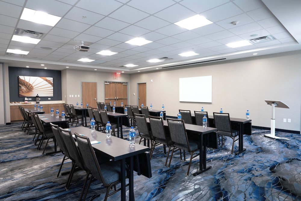 Fairfield Inn & Suites by Marriott Gainesville I 75 - photo 38