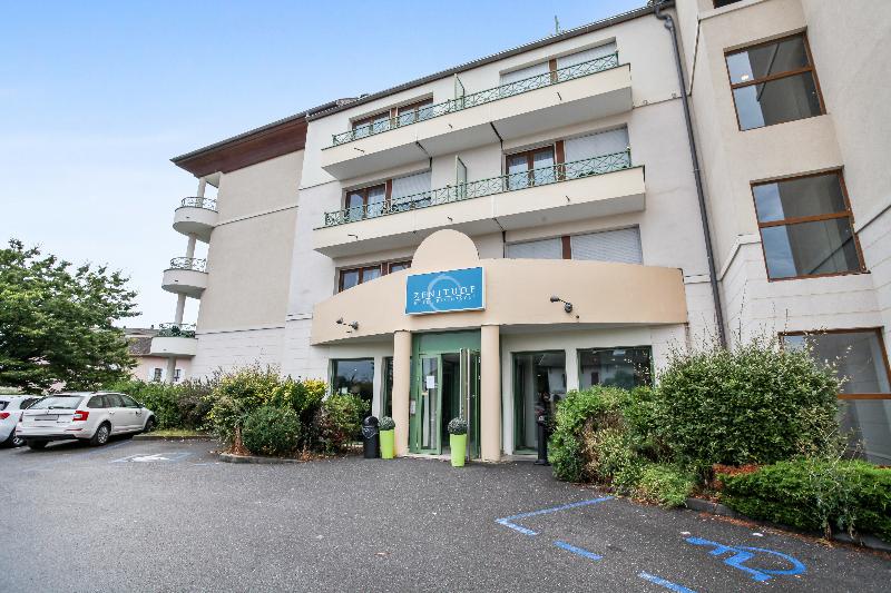 Quality Aparthotel Divonne Portes de Geneve — hotel in Divonne-Les-Bains