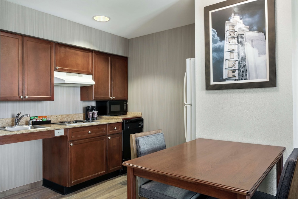 Homewood Suites Sacramento Roseville - photo 11