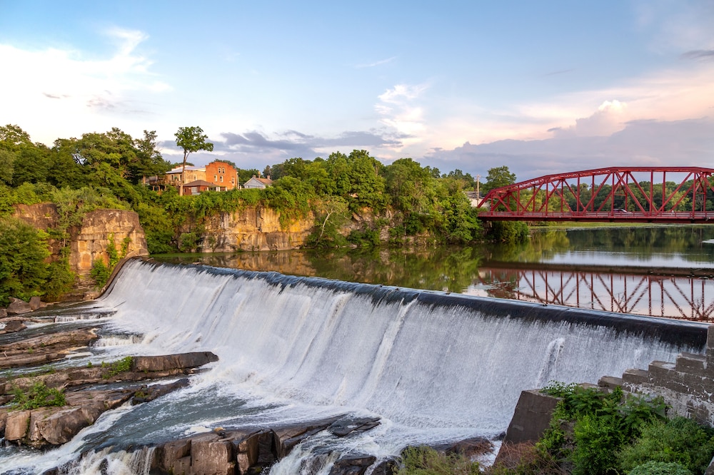 Diamond Mills Resort — hotel in Saugerties
