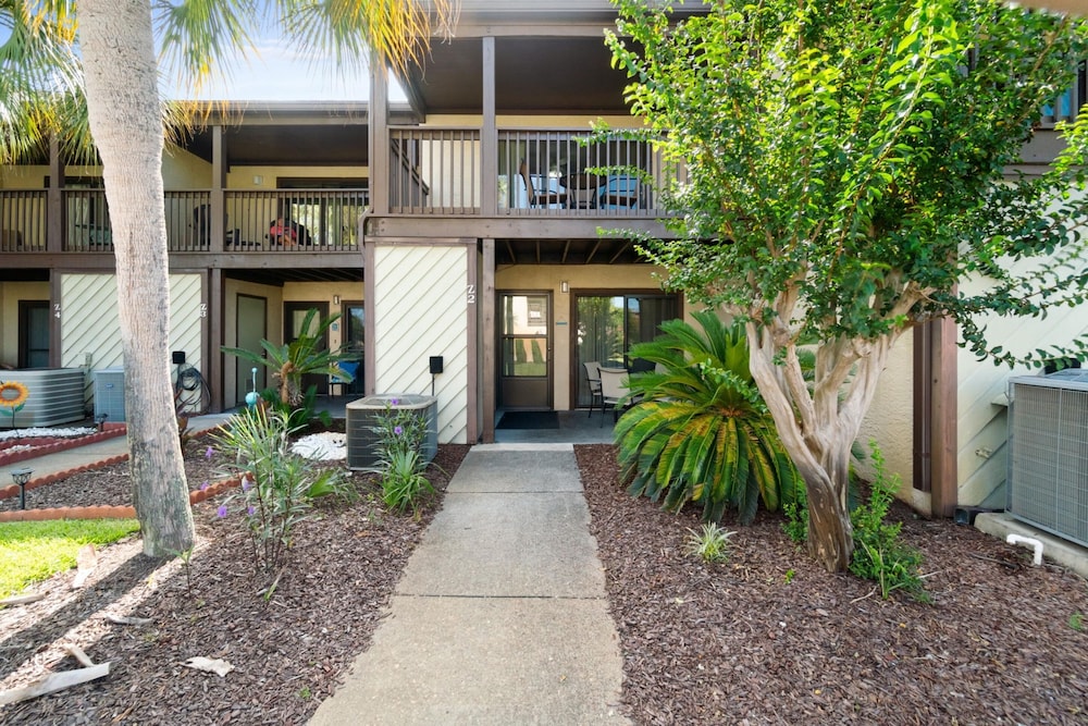 Portside Resort Pet Friendly Rentals by Panhandle Getaways - photo 61