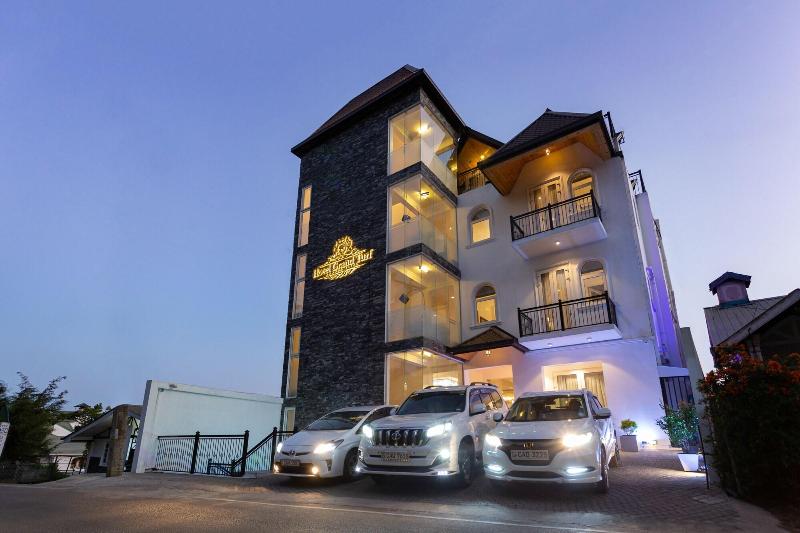 Hotel Grand Turf in Nuwara Eliya, Sri Lanka