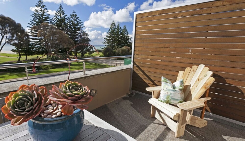 Aquabelle Apartments — 4-Star Luxury Hotel in Rye, Australia